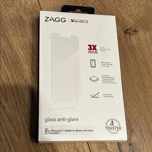 NIB Zagg Iphone 13 screen protector